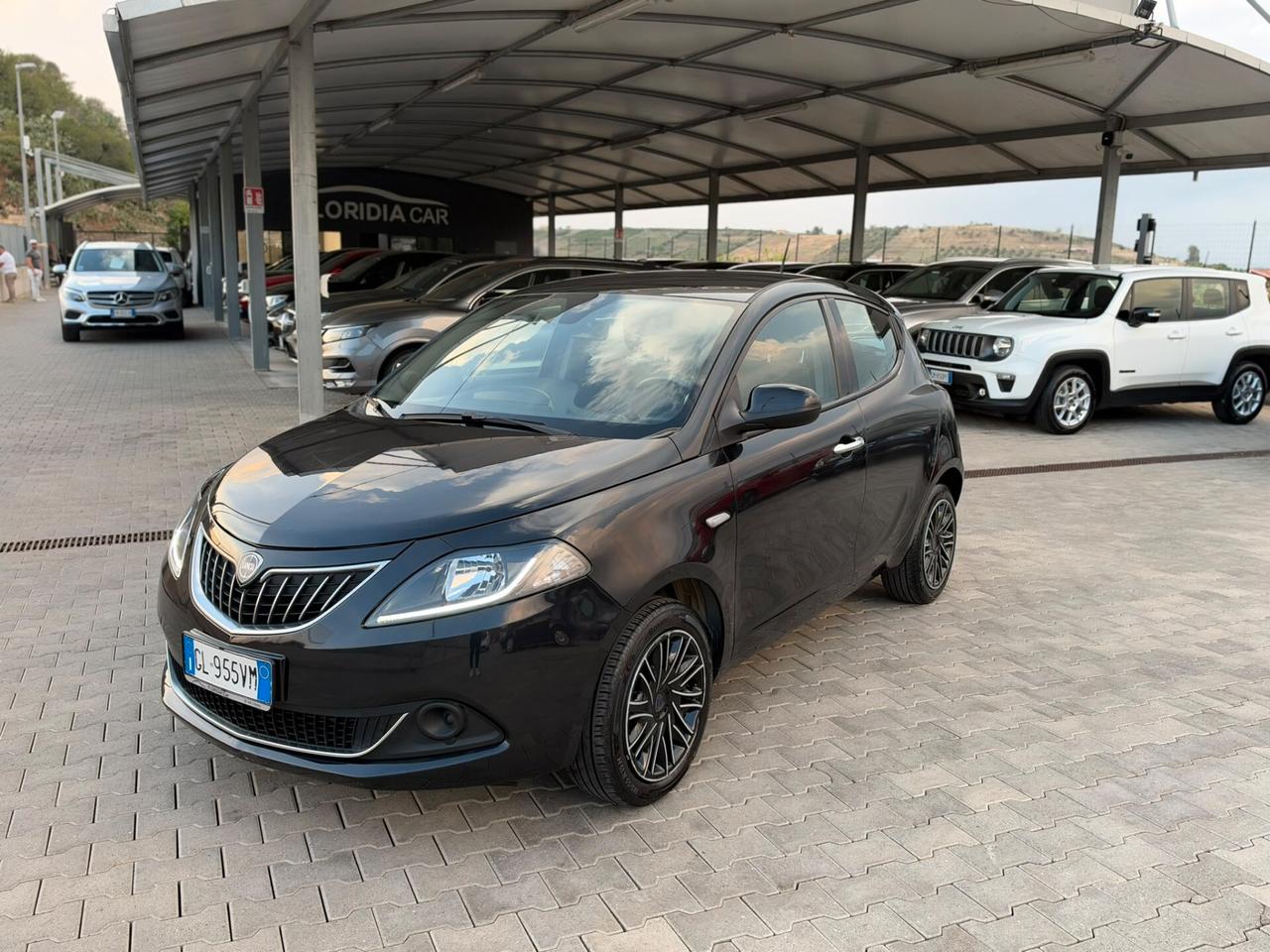 LANCIA YPSILON 1.0 FIREFLY 70CV HYBRID 2022