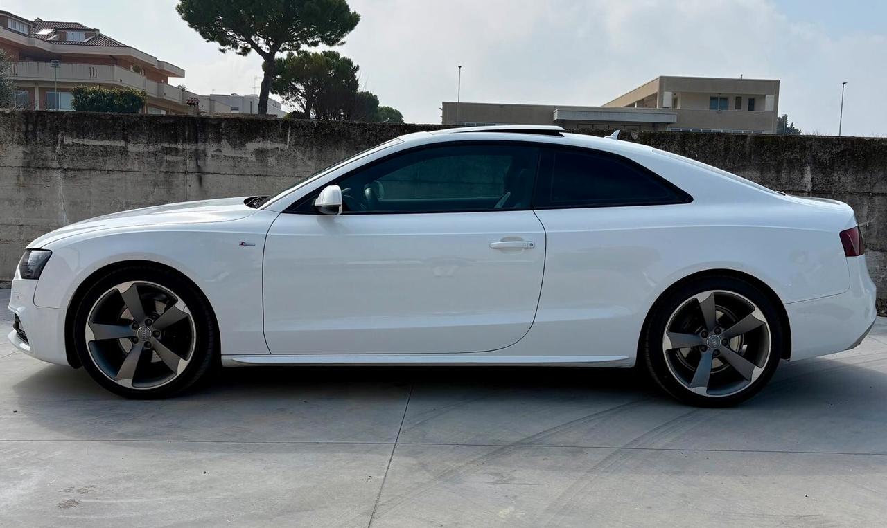 Audi A5 2.0 TDI Quattro S-Tronic S-Line Coupè