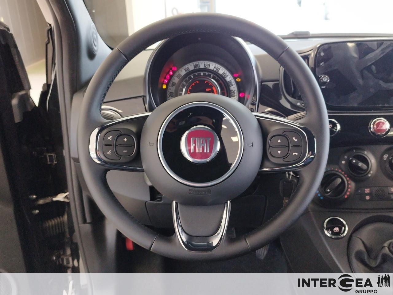 FIAT 500C 1.0 hybrid 70cv