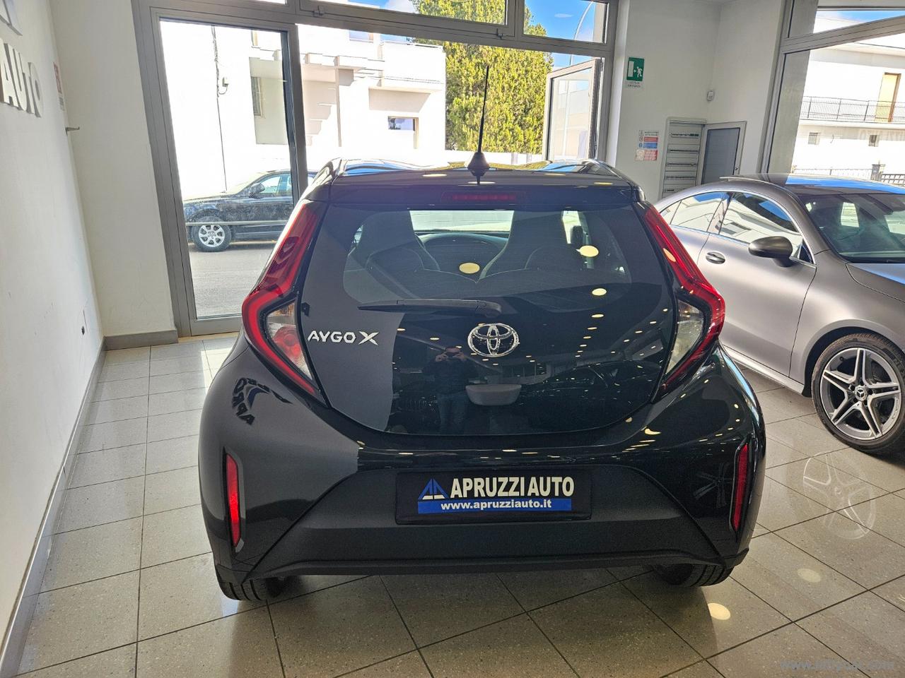 TOYOTA Aygo X 1.0 VVT-i 72 CV 5p. Active