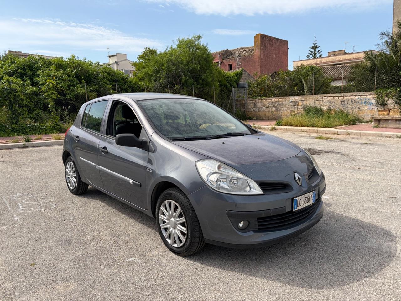 Renault Clio 1.2 16V 5 porte