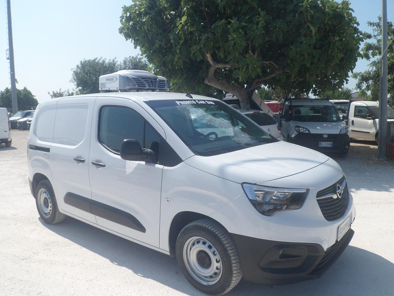 Opel combo frigo coibentato 3 posti