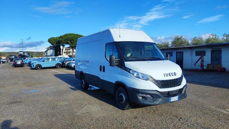 Iveco Daily Daily 33S14HV 2.3 HPT PM-SL-TM Furgone