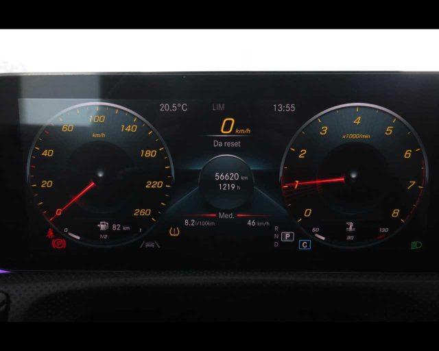 MERCEDES-BENZ CLA 180 Automatic Shooting Brake Premium