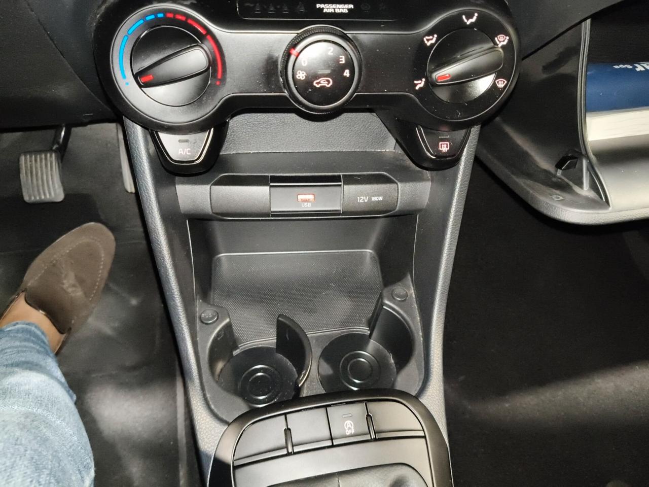 Kia Picanto 1.0 12V 5 porte Urban Techno&Design Pack