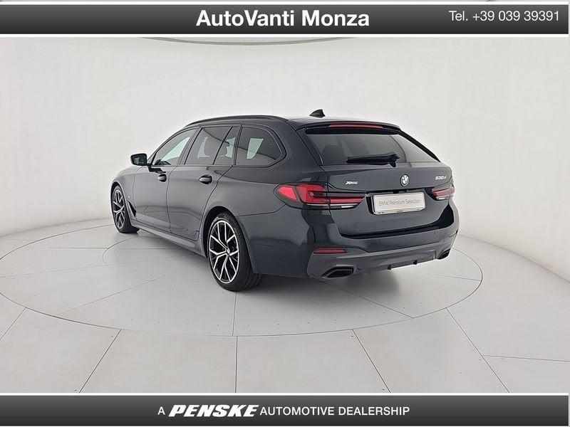 BMW Serie 5 530d 48V xDrive Touring Msport