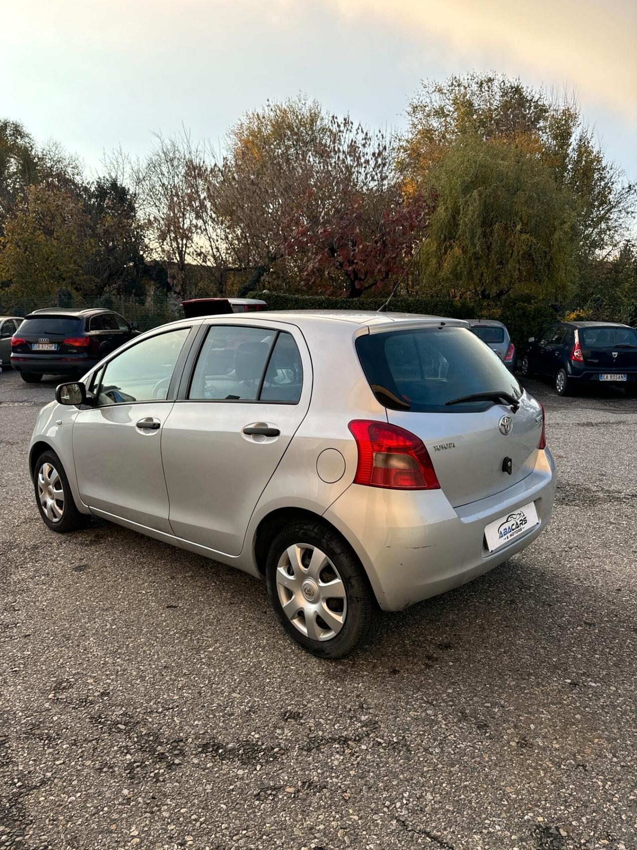 Toyota Yaris 1.0 51kw 5p Benz*UNICO proprietario*