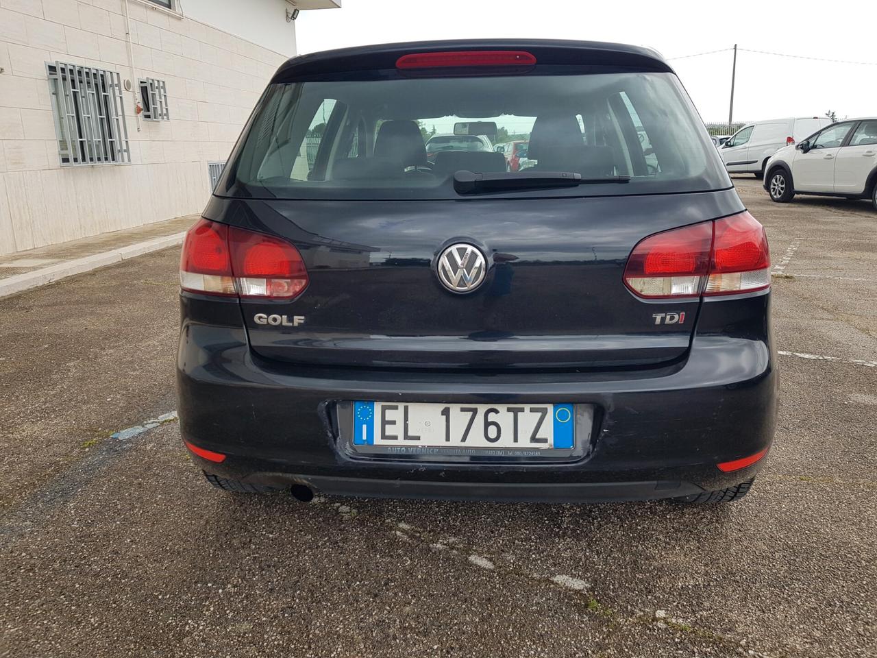 Volkswagen Golf 1.6 TDI DPF 5p. Highline