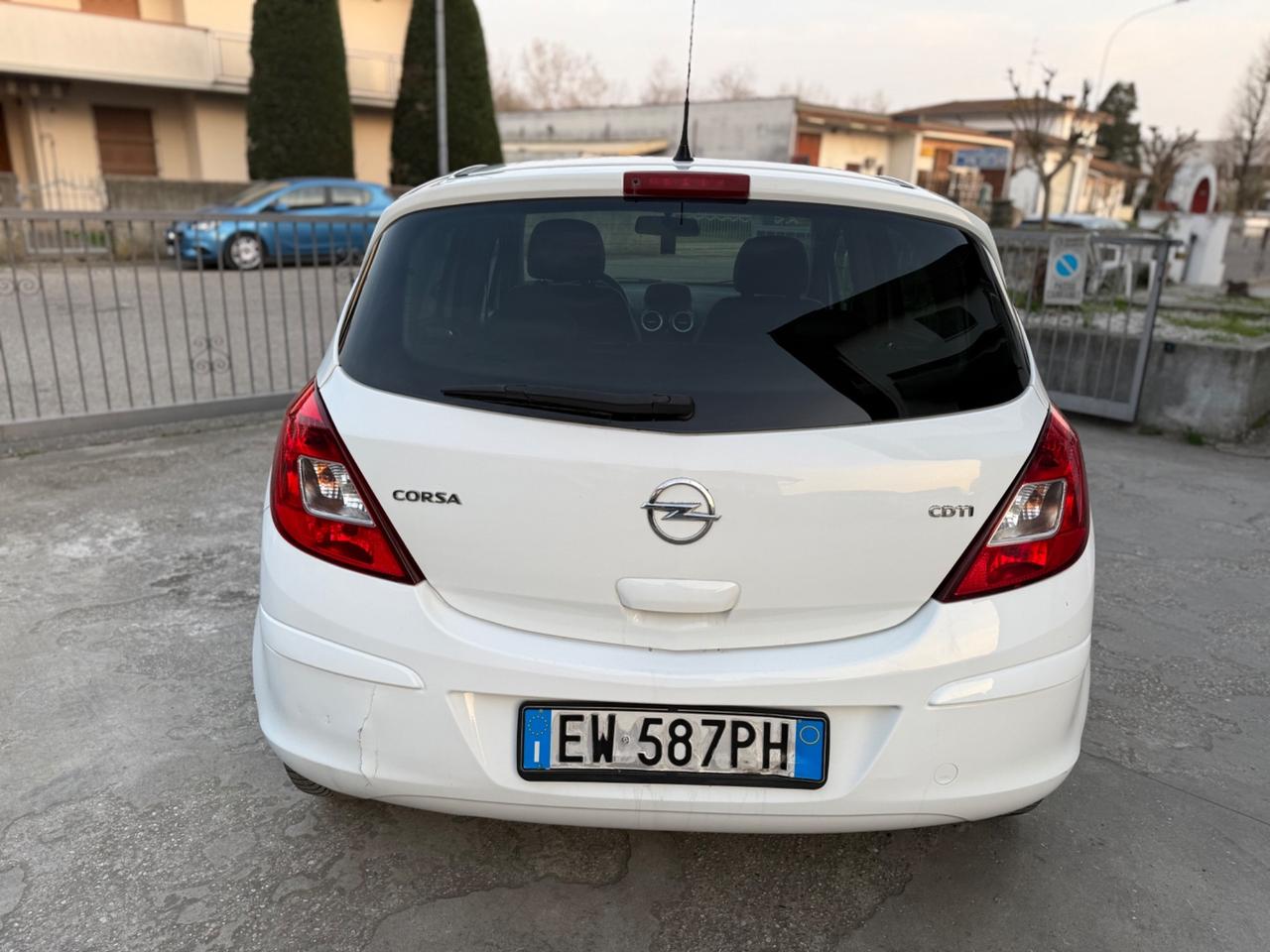 Opel Corsa 1.3 CDTI NEOPATENTATI 2014 UNICO PROP