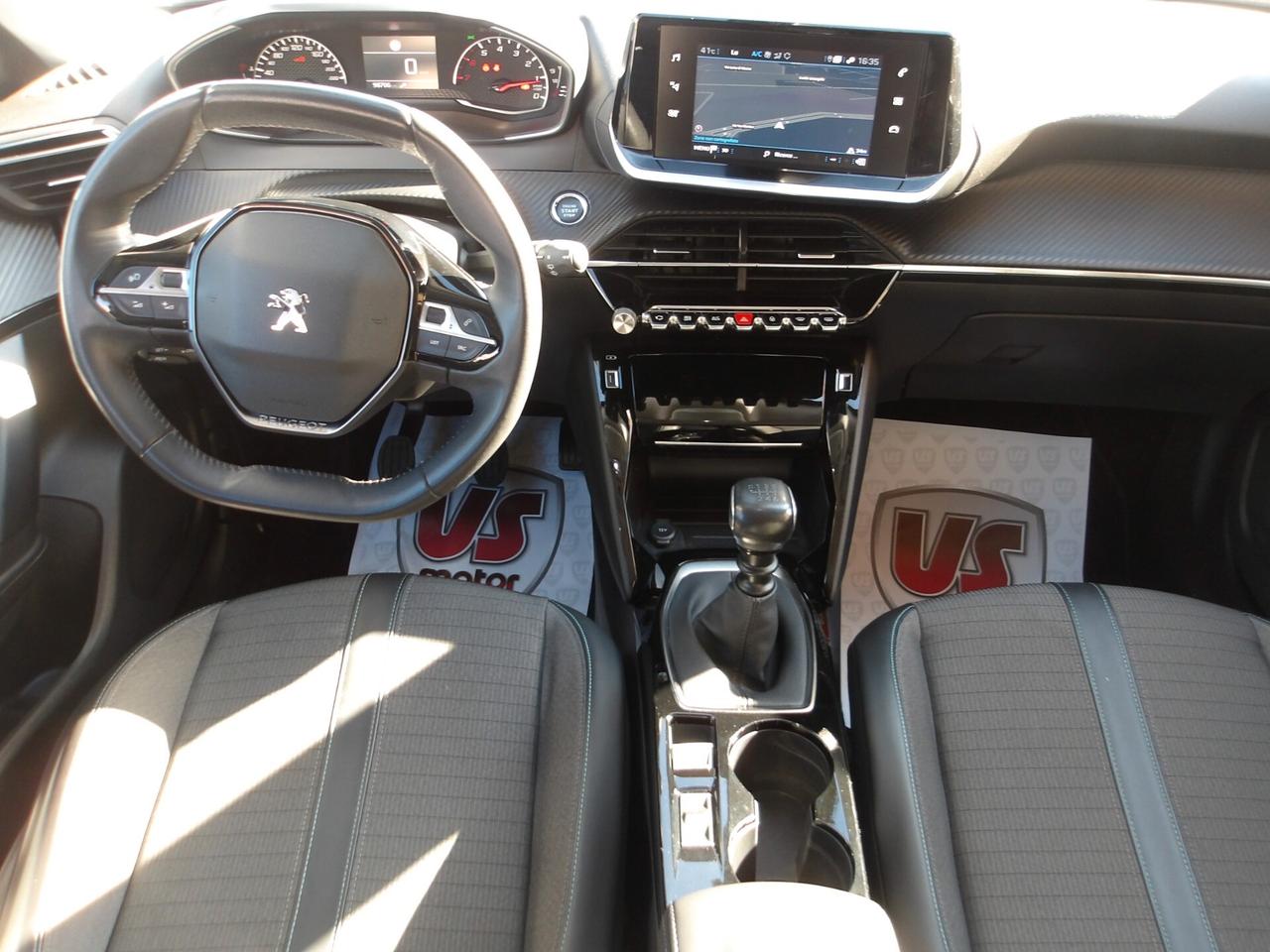 PEUGEOT 2008 1.5 TDI-NAVI-98.000 KM
