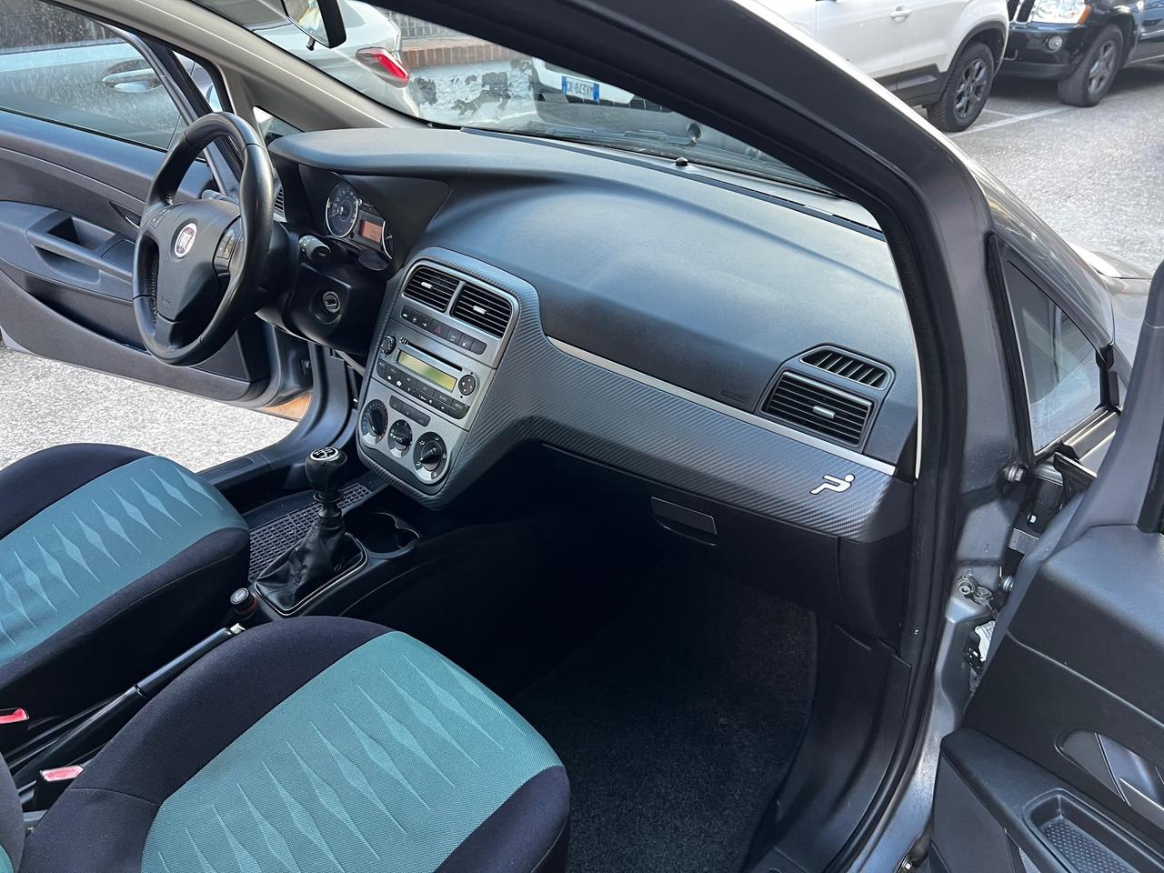 Fiat Grande Punto 1.4 5 porte Active Natural Power