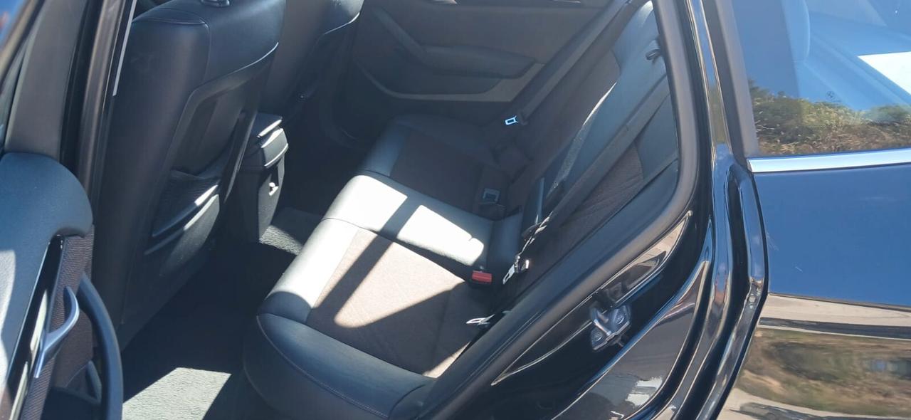 Bmw X1 sDrive18d Sport Line