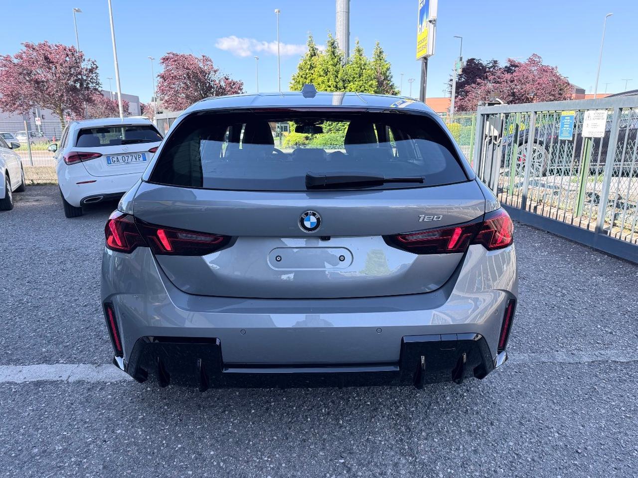 BMW 120 48V MSport auto