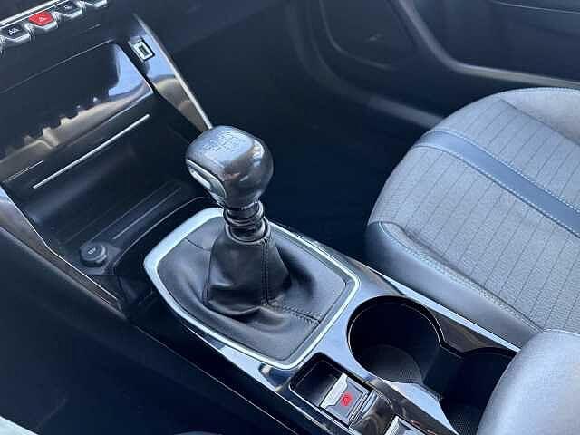 Peugeot 2008 1.5 BlueHDi 110 CV Allure Pack