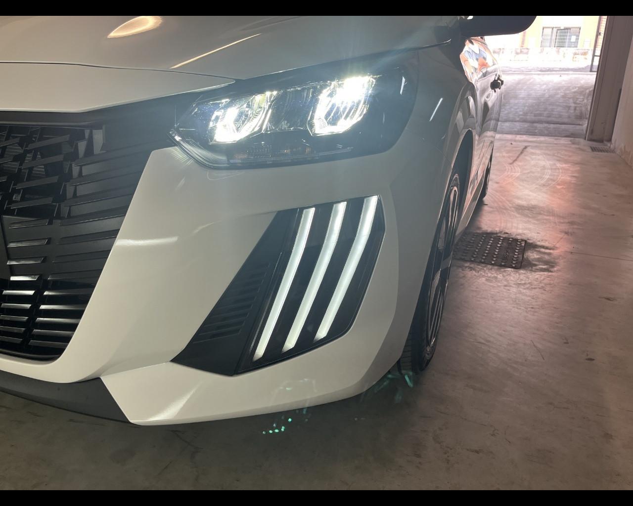 PEUGEOT 208 5P - STYLE P.Tech 75 S&S