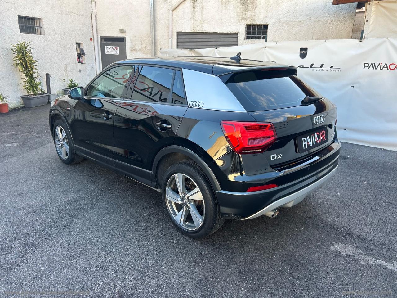 AUDI Q2 30 TDI S tronic Identity Black