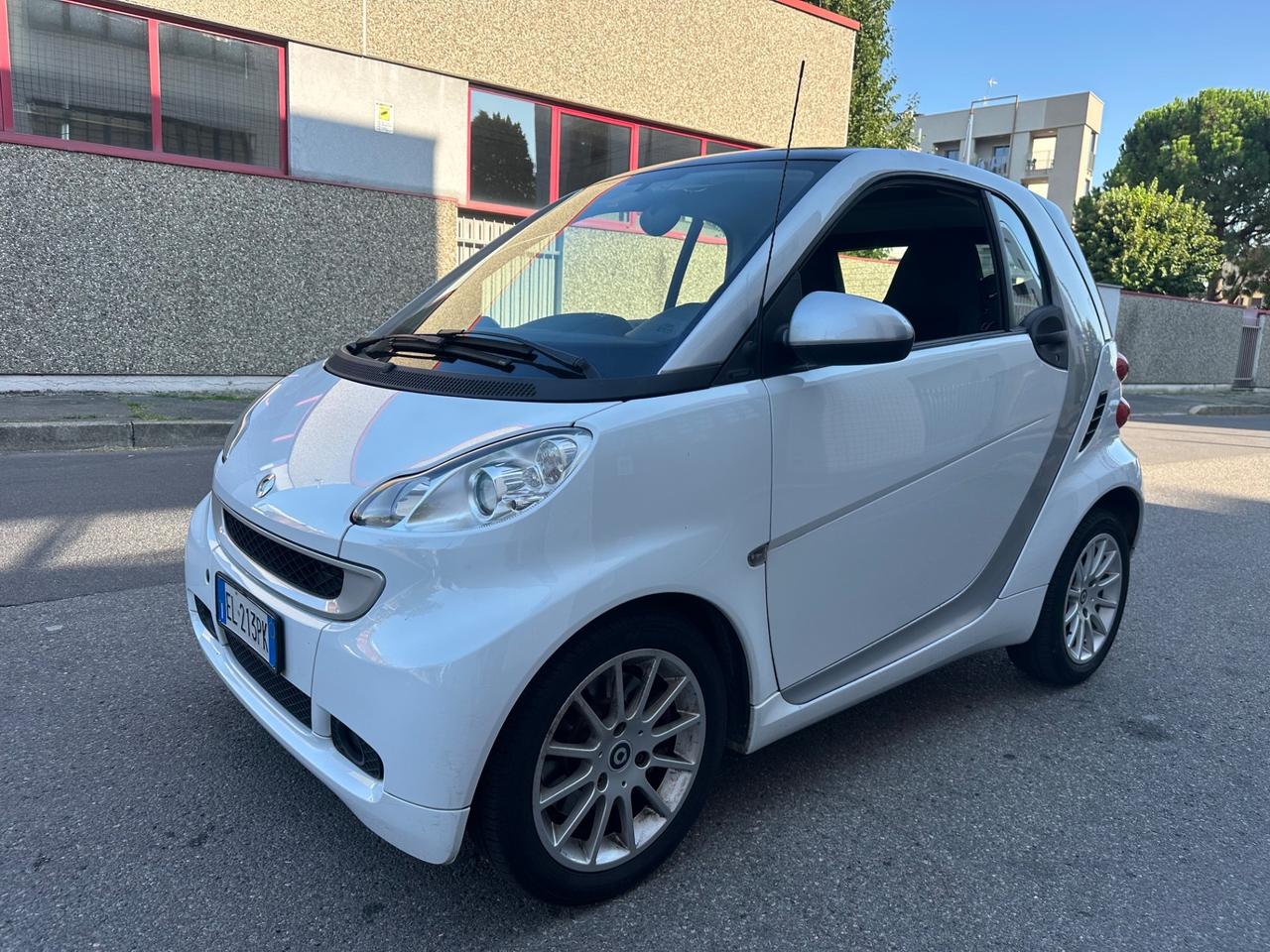 Smart ForTwo 1000 52 kW MHD coupé passion - euro 5