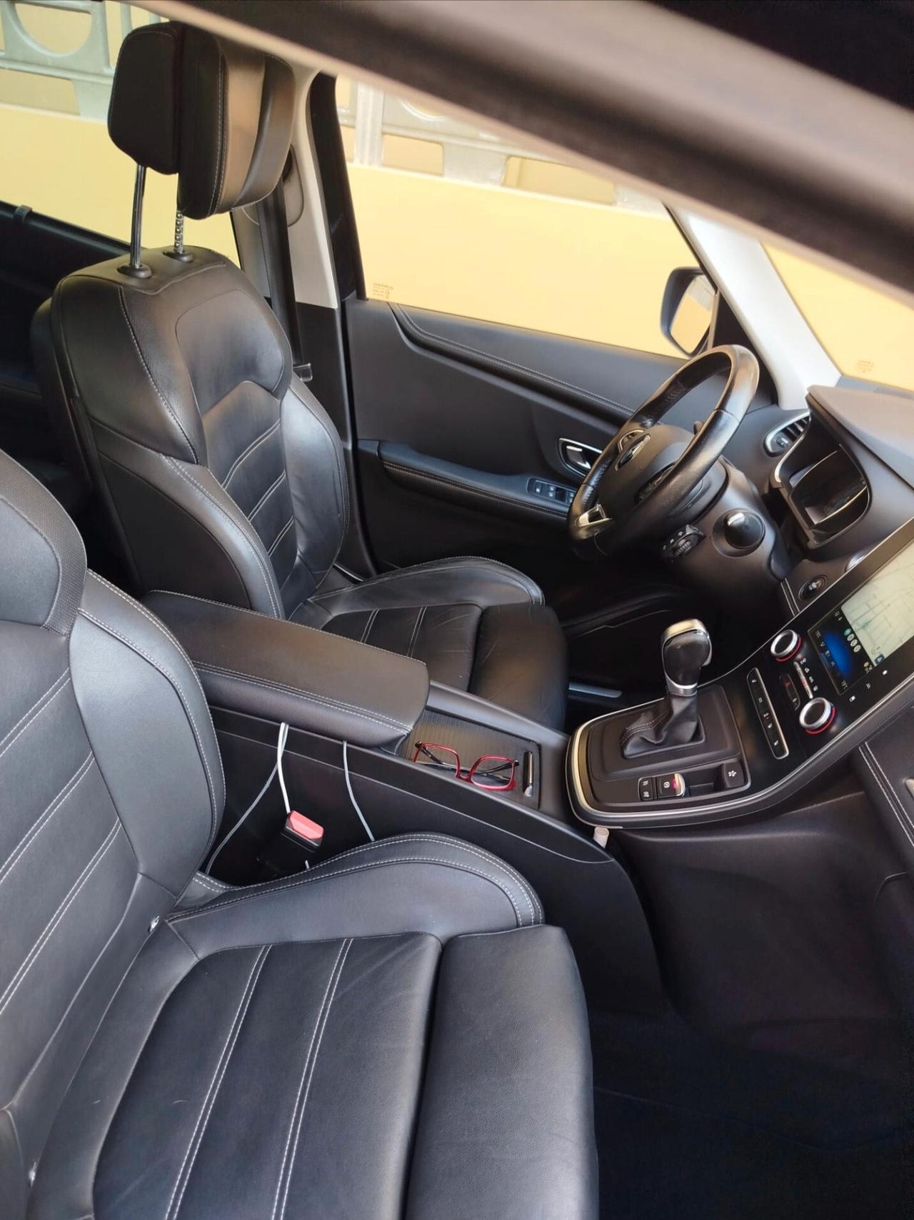 Renault Grand Scenic dCi 8V 110 CV EDC Energy Zen