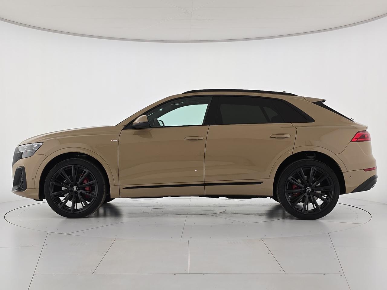 Audi Q8 50 3.0 tdi mhev s line edition quattro tiptronic