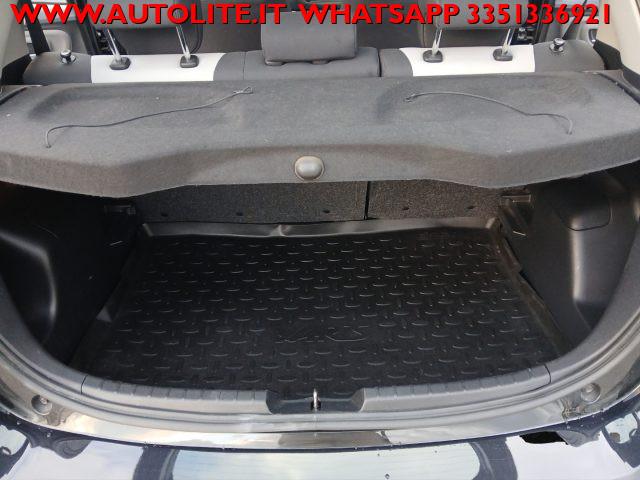 TOYOTA Yaris 1.5 Hybrid 5 porte Business