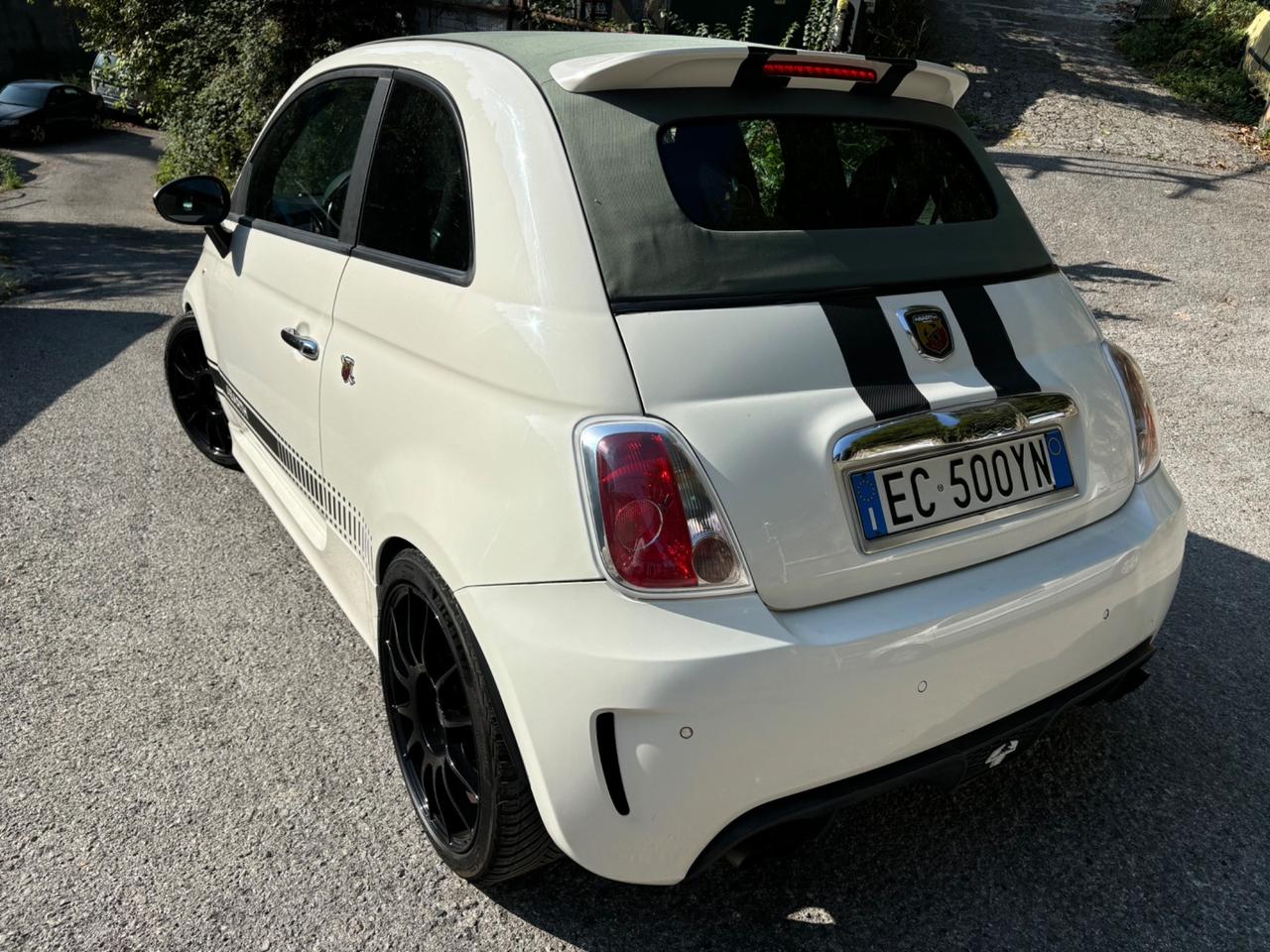 Abarth 500 C 1.4 Turbo T-Jet MTA
