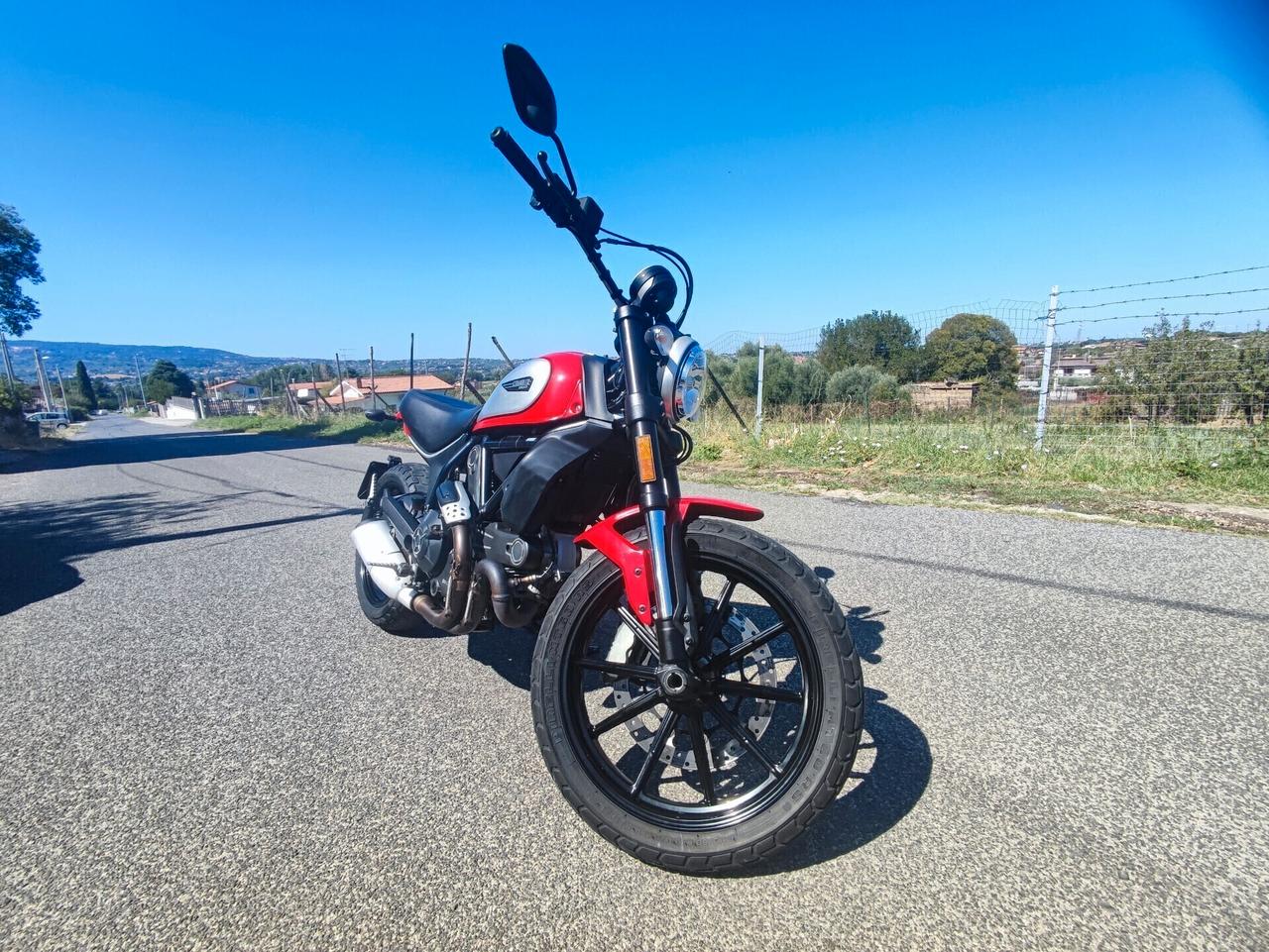 Ducati Scrambler icon red