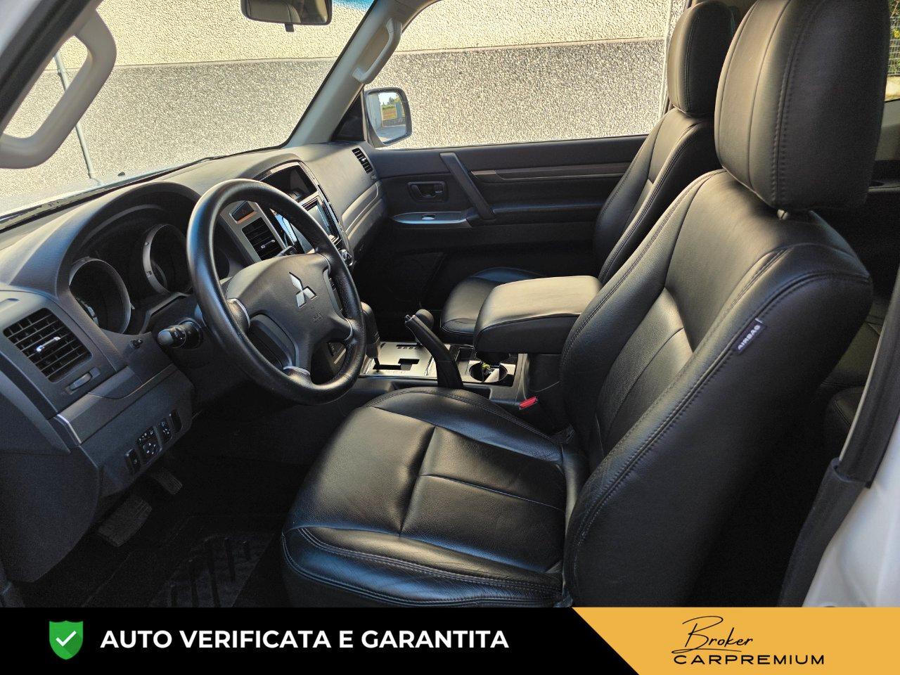 Mitsubishi Pajero 3 Porte Pajero 3.2 cr Intense 3p auto
