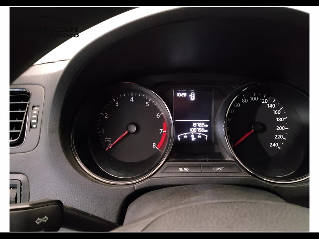 VOLKSWAGEN Polo V 2014 - Polo 5p 1.0 mpi Trendline 60cv