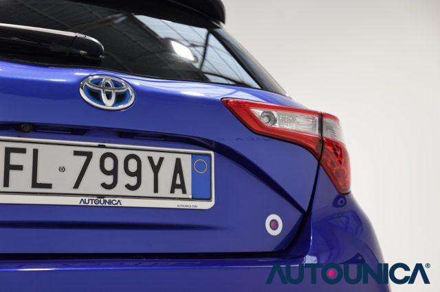 TOYOTA Yaris 1.5 HYBRID 5 PORTE TREND BLUE EDITION NEOPATENTATI