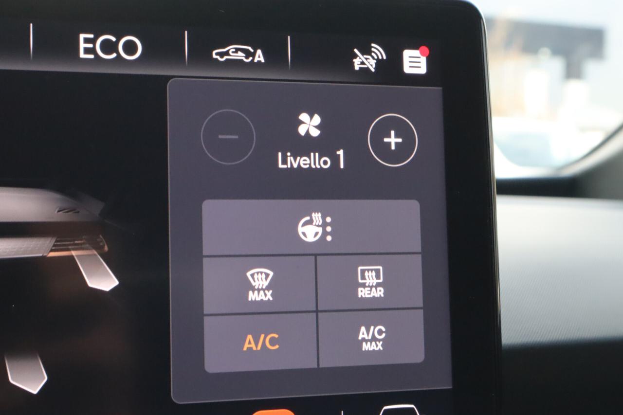 BORN 204CV LED KEYLESS SOLO 37.000 KM! GUIDABILE DA NEOPATENTATI!