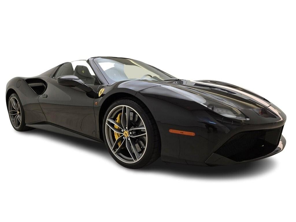 Ferrari 488 Spider NOLEGGIO LUNGO TERMINE - LEASING FULL INCLUSIVE