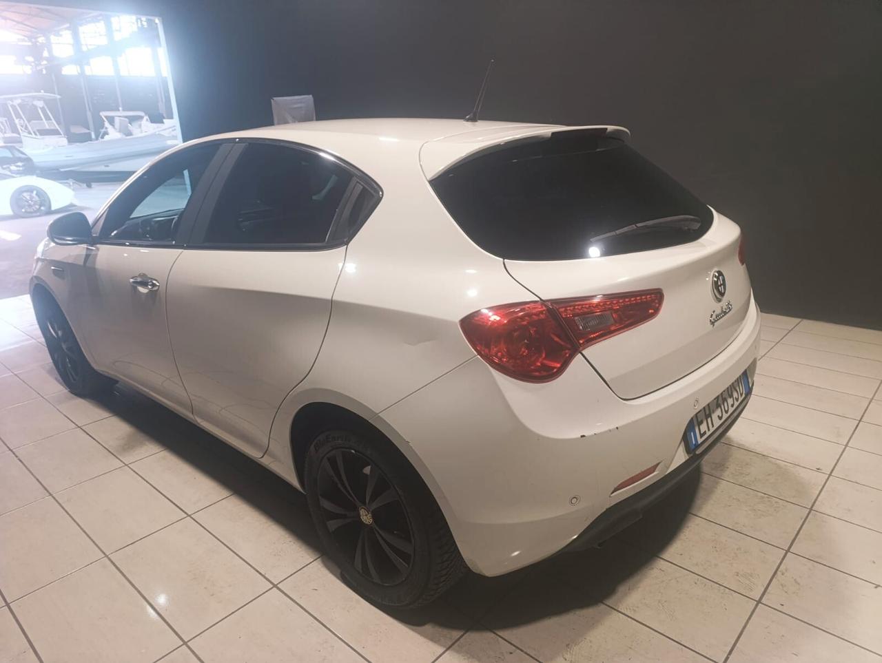 Alfa Romeo Giulietta del 2011 1400 benzina 120 cv