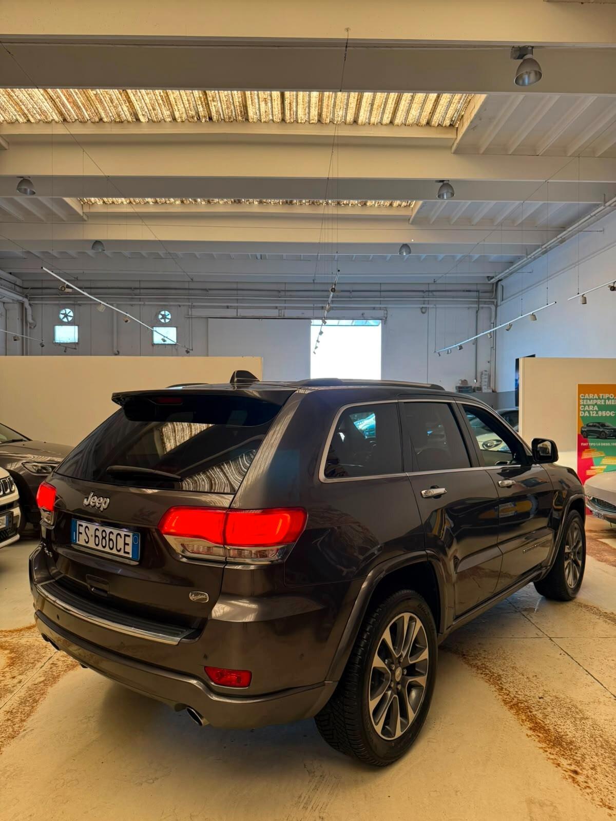 Jeep Grand Cherokee 3.0 V6 CRD 250 CV Multijet II Overland