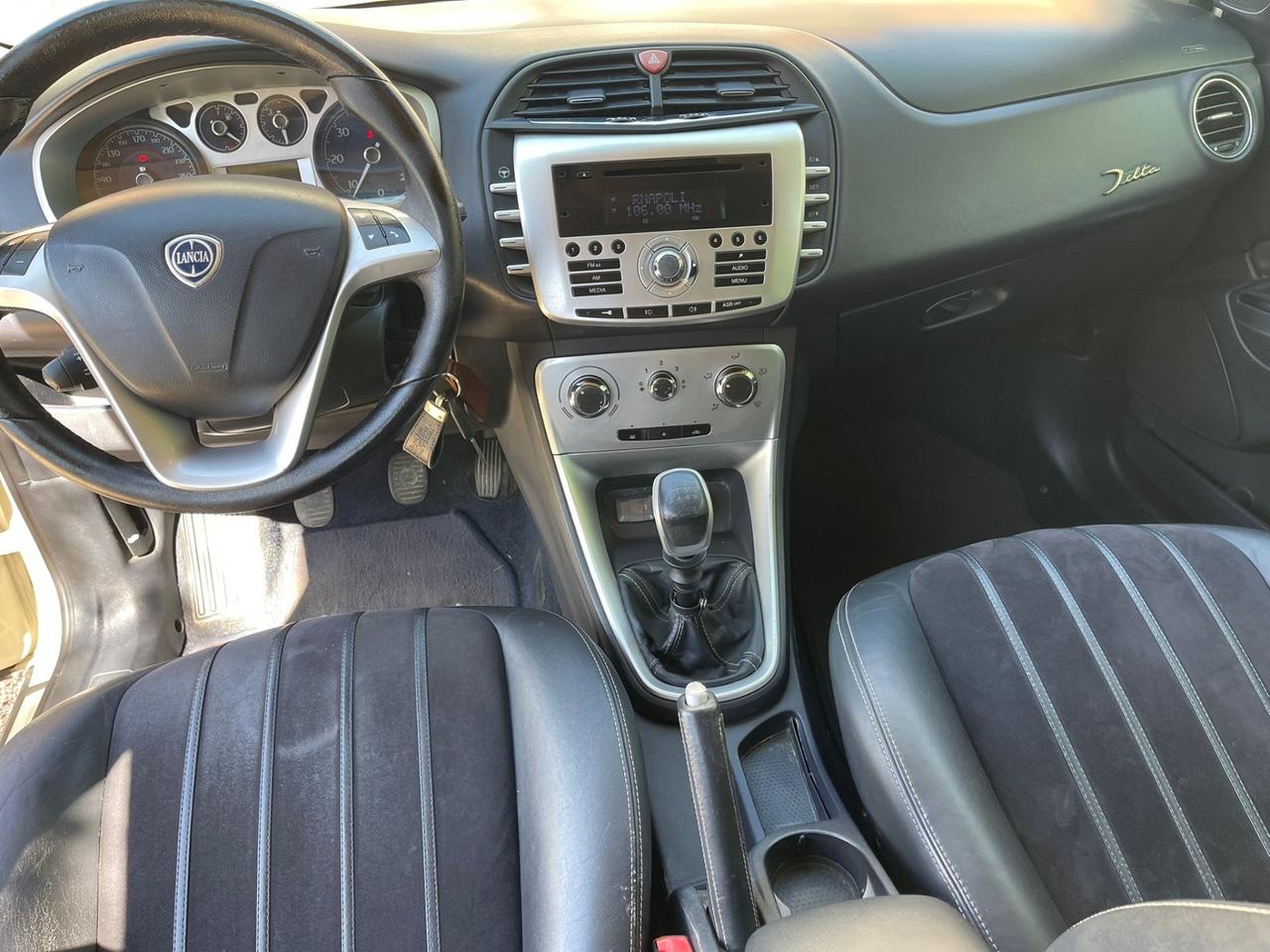 Lancia Delta 1.6 MJT DPF Argento