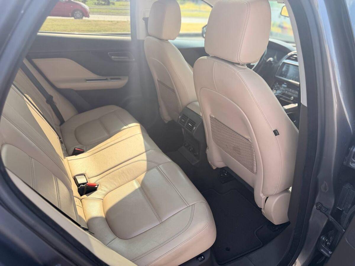 Jaguar F-Pace 2.0d R-Sport awd 180cv auto