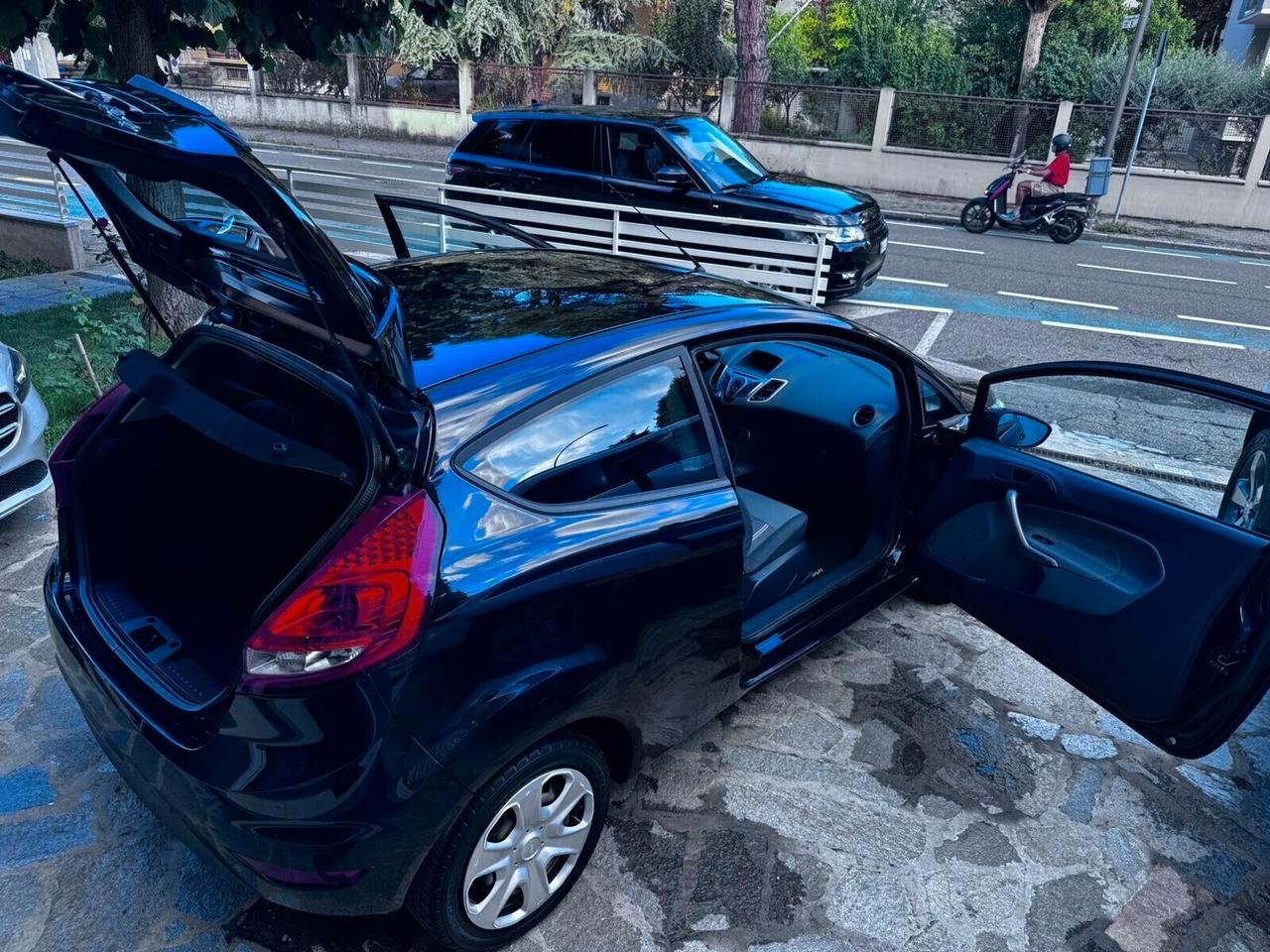 FORD FIESTA 1.4 TDCi 68cv 3p TITANIUM NEOPATENTATI