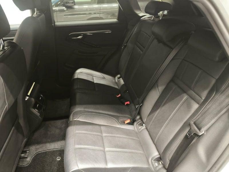 Land Rover Range Rover Evoque 2.0D I4 163CV R-Dynamic S