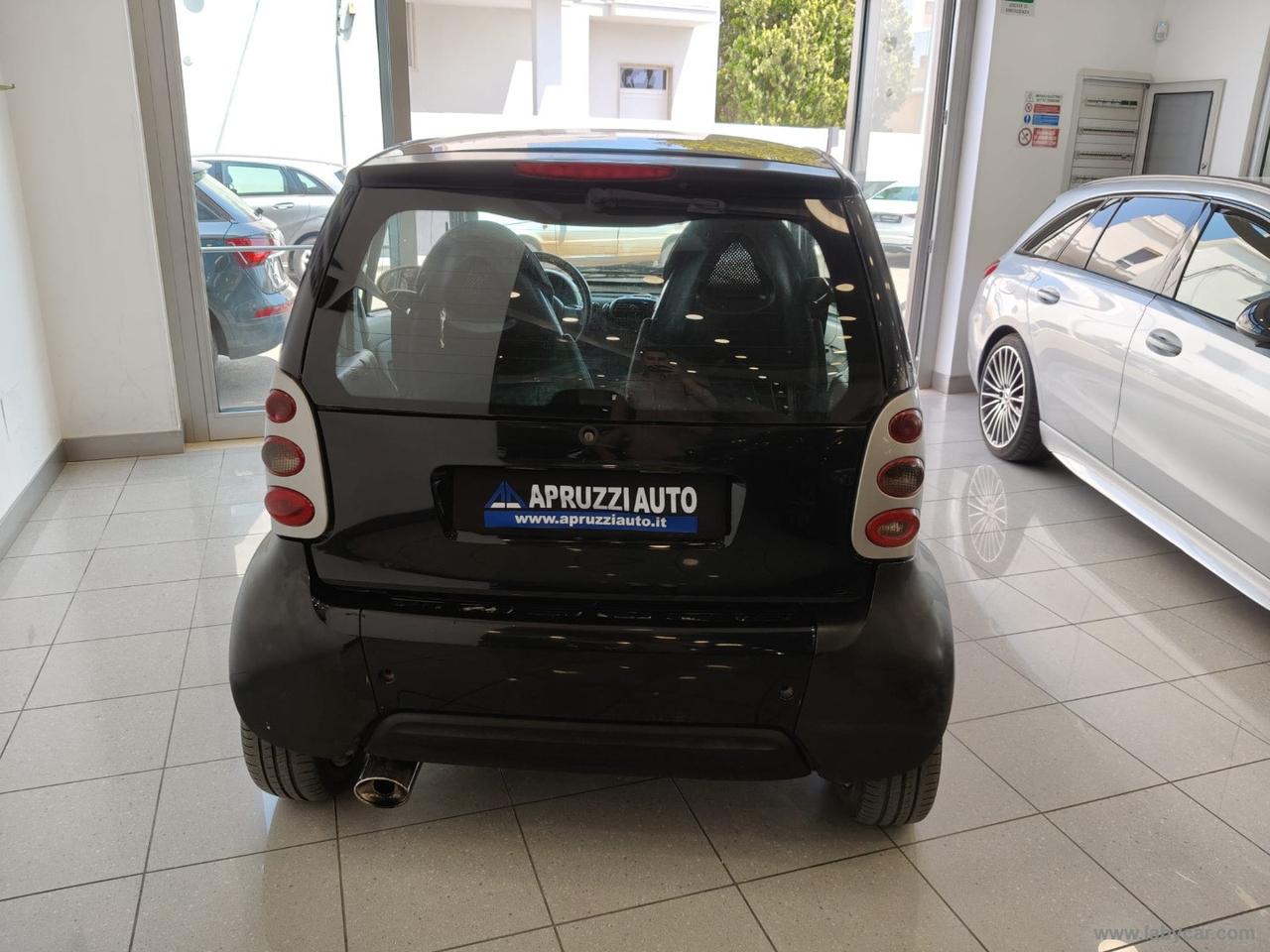 SMART fortwo coupé pure cdi