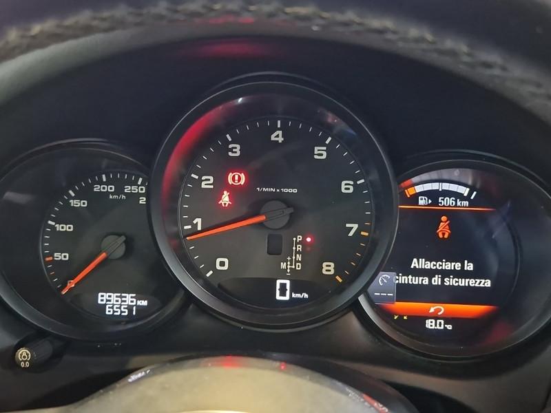 PORSCHE MACAN 2.0 Autom.