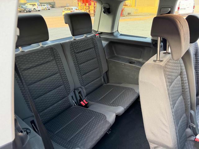 VOLKSWAGEN Touran 2.0TDI Highline senza nessun lavoro da fare