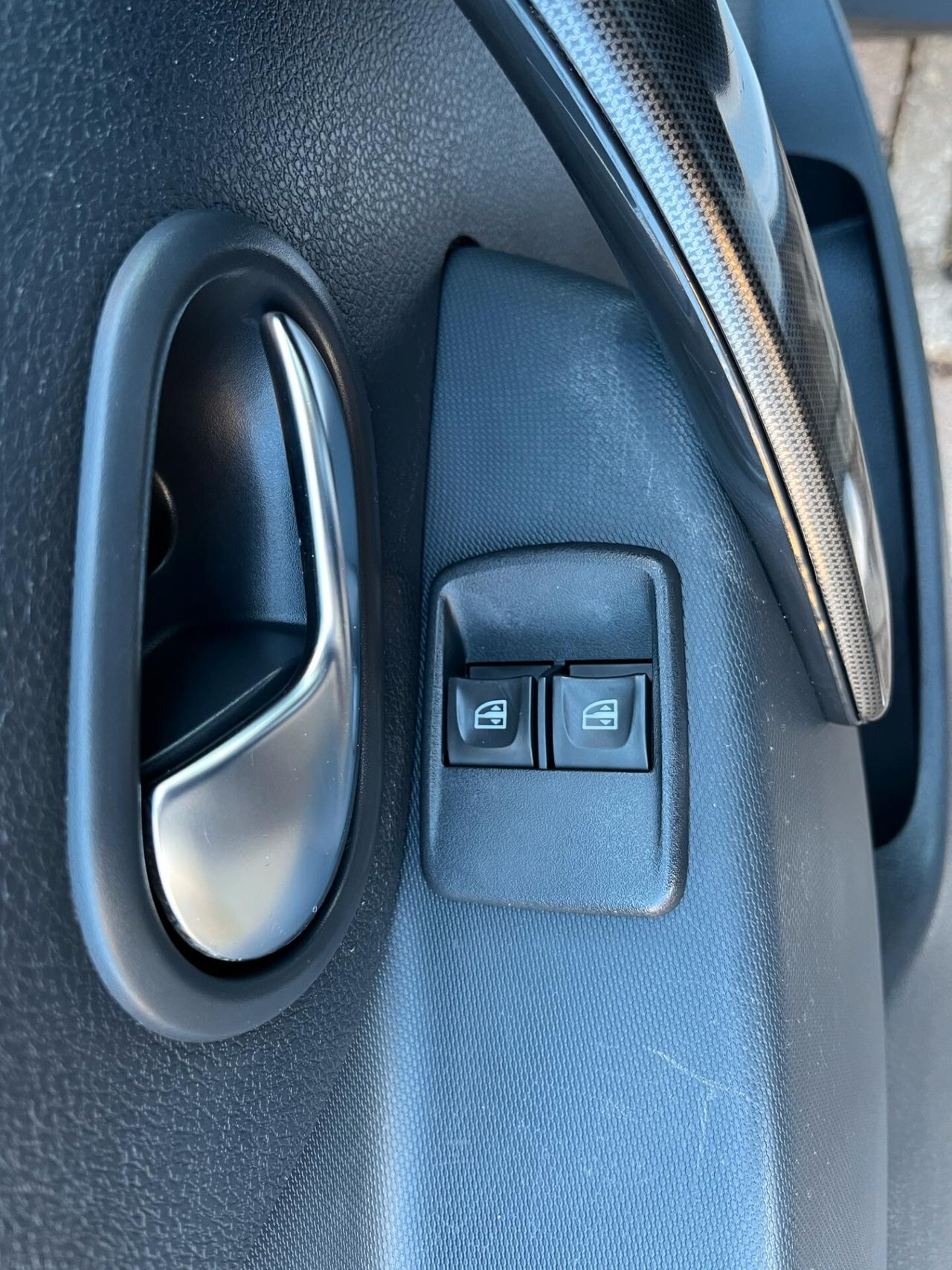 Dacia Sandero Stepway 1.5 Blue dCi 95 CV Comfort