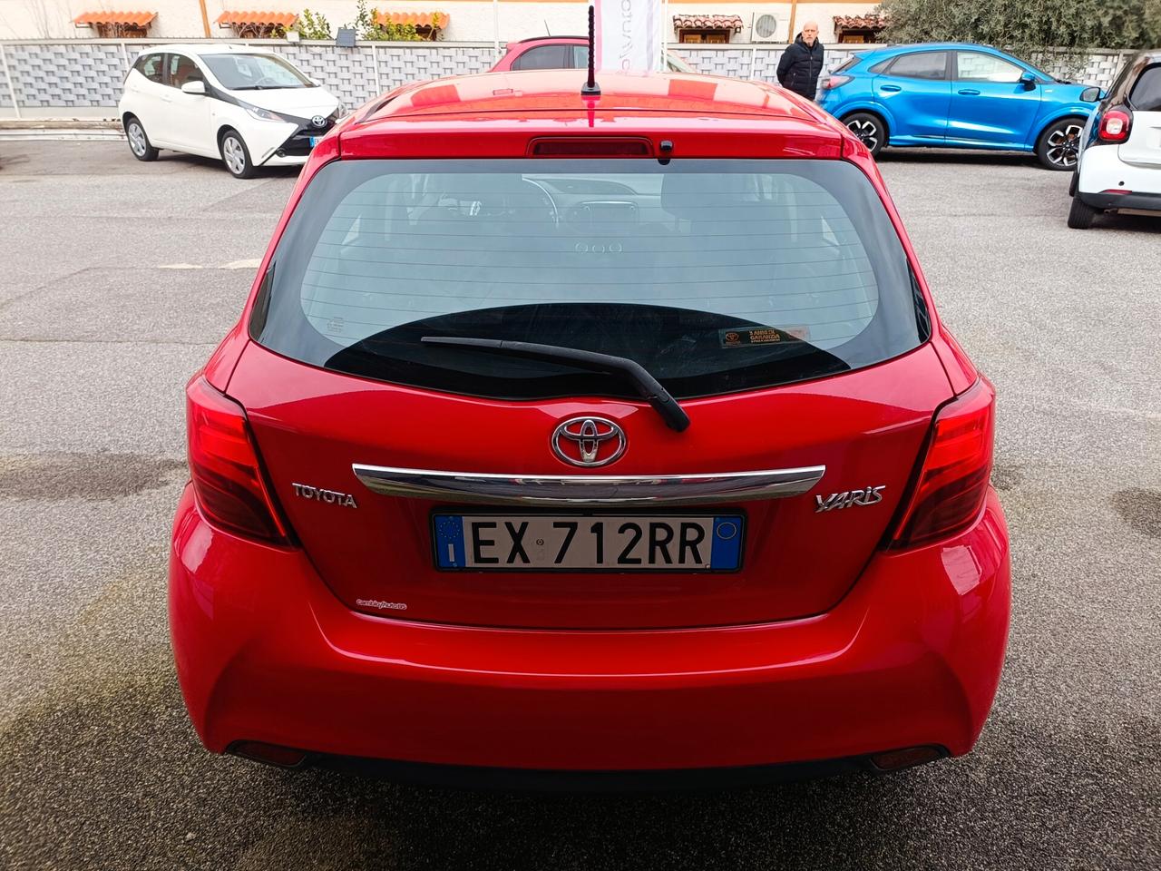 Toyota Yaris 1.0 5 porte Active