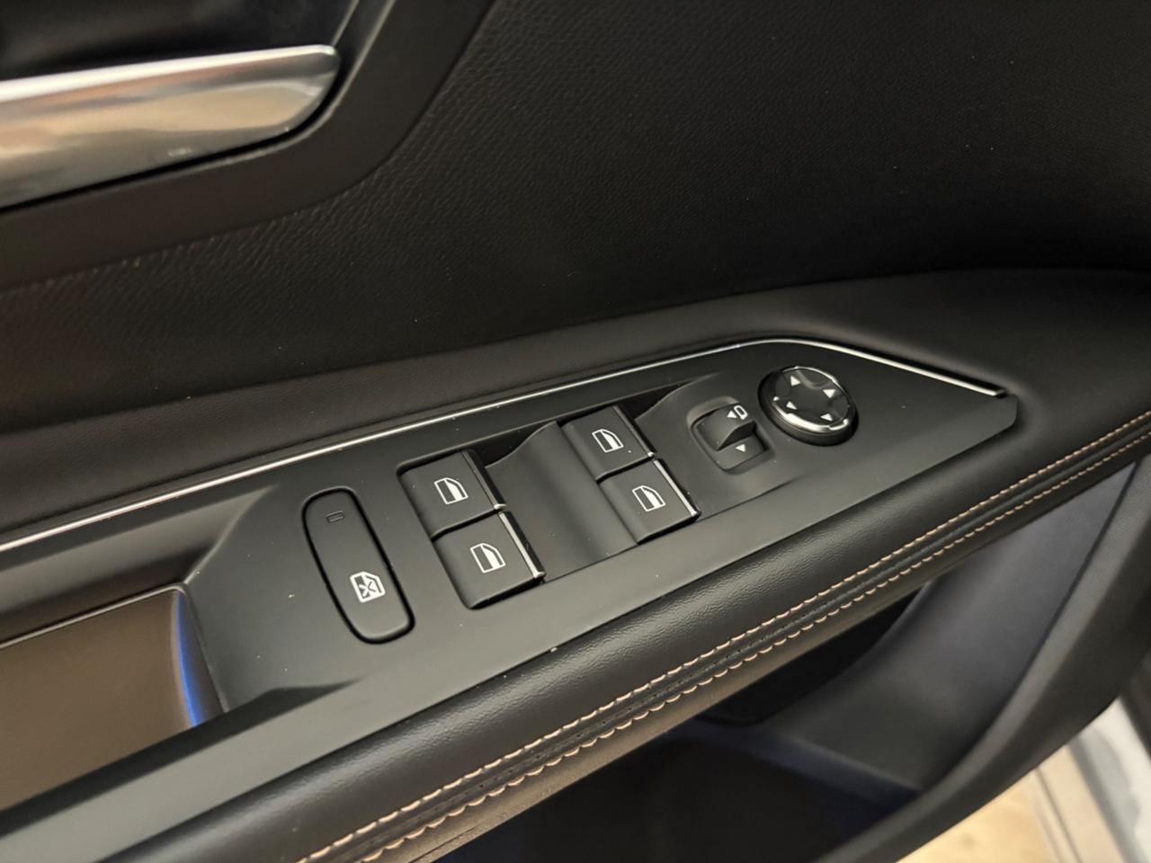 Peugeot 5008 BlueHDi 130 S&S EAT8 GT
