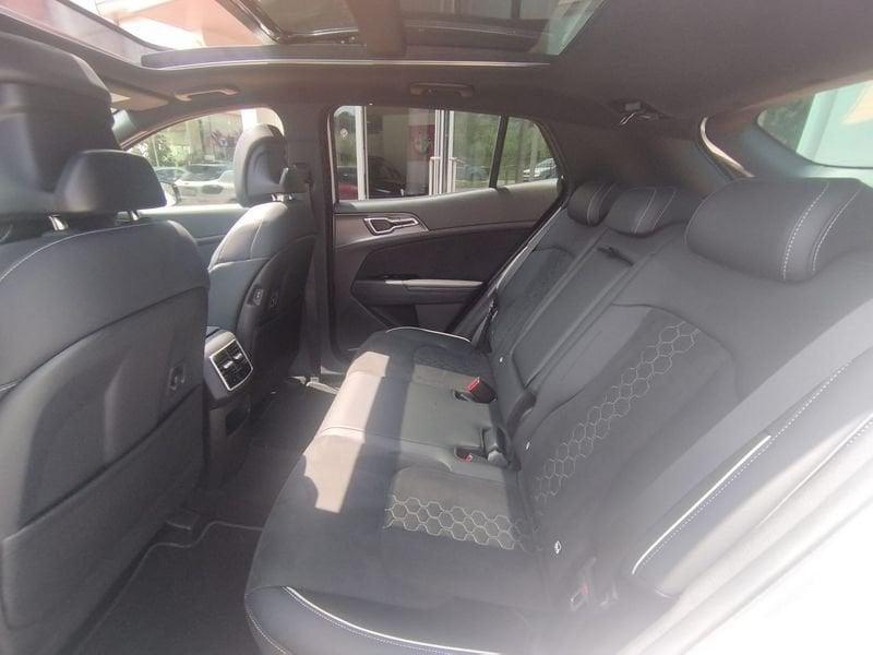 KIA Sportage 1.6 CRDi MHEV DCT GT-line Plus