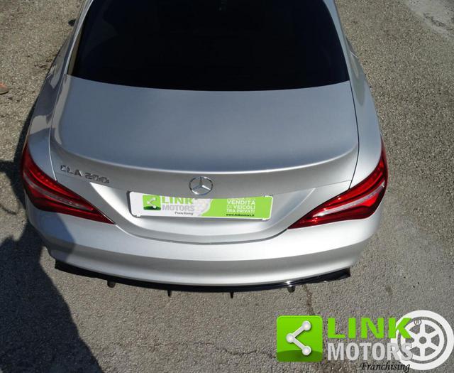 MERCEDES-BENZ CLA 200 Premium 156 CV CAMBIO AUTOMATICO