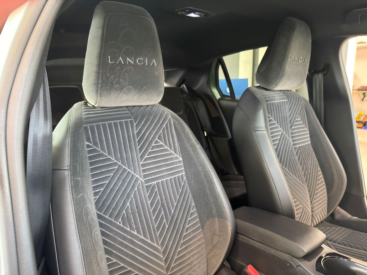LANCIA Ypsilon IV 2024 1.2 mhev LX 110cv e-dct