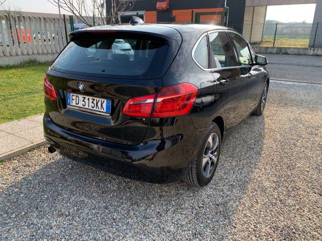 BMW 216 i Active Tourer Luxury