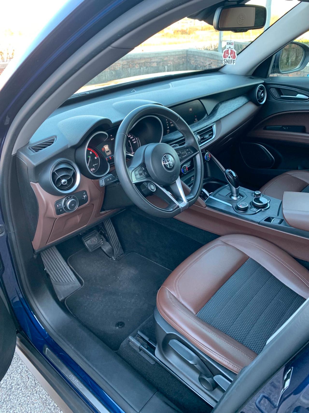 Alfa Romeo Stelvio 2.2 Turbodiesel 190 CV AT8 RWD Executive