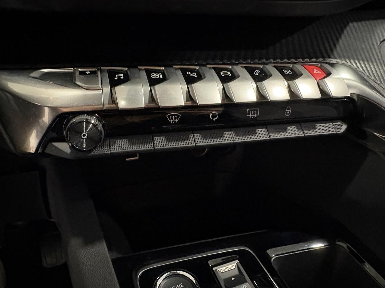 Peugeot 3008 II 1.6 hybrid phev Allure Pack 180cv e-eat8