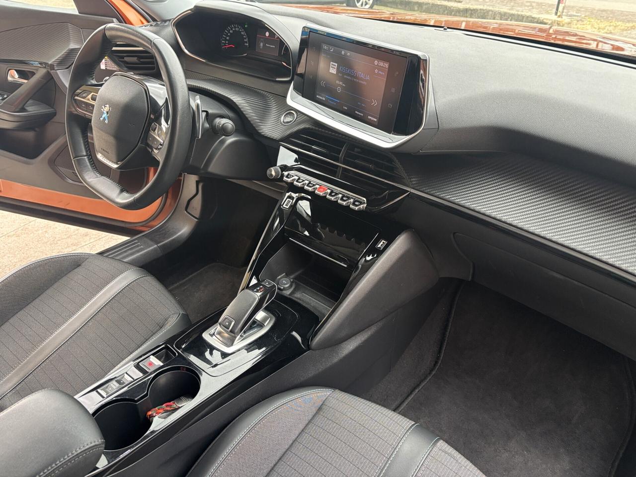 Peugeot 2008 BlueHDi EAT8 Allure - 2021